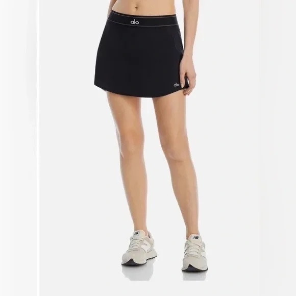 NWOT - Alo Yoga Match Point Tennis Skirt - Size: M - Picture 3 of 4
